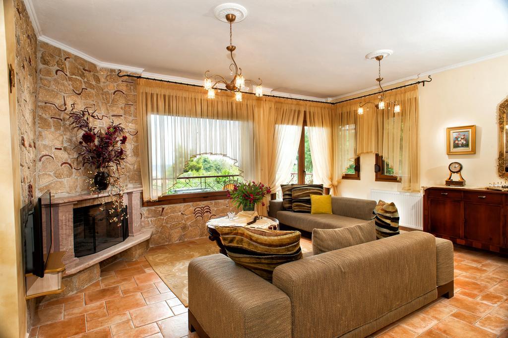 Villa Pefkohori Buitenkant foto