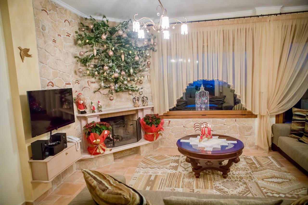 Villa Pefkohori Buitenkant foto